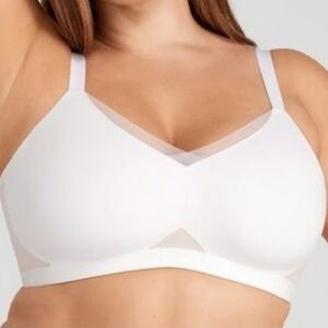 NWT Honeylove White Wireless Bra